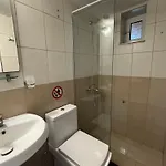 Rexhos 3*
