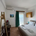 Rexhos Apartahotel