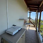 Rexhos Apartahotel Himarë