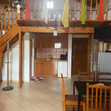 Rexhos Aparthotel