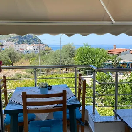 Rexhos Himare