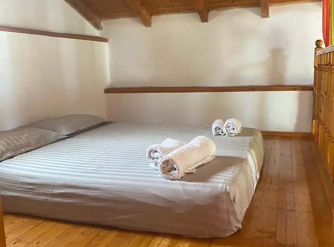 Rexhos Hotel apartamentowy