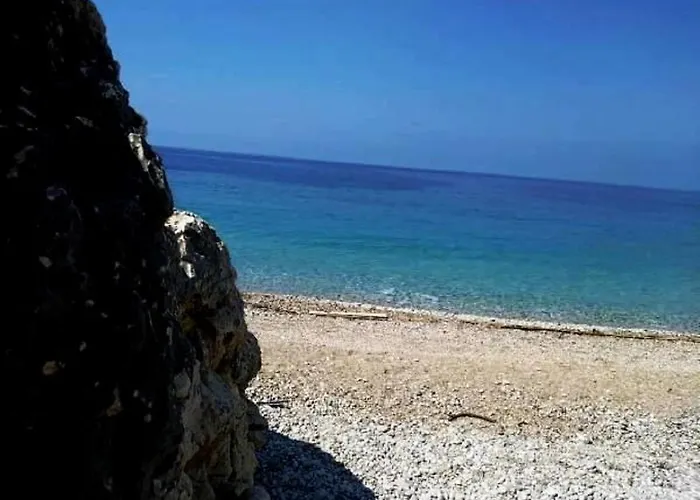 Rexhos Hotel apartamentowy Himara