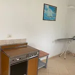 Rexhos Himarë