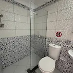 Rexhos 3* Himarë