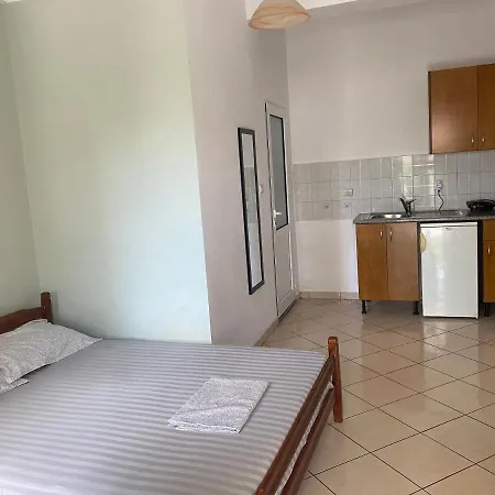 Aparthotel Rexhos Himarë
