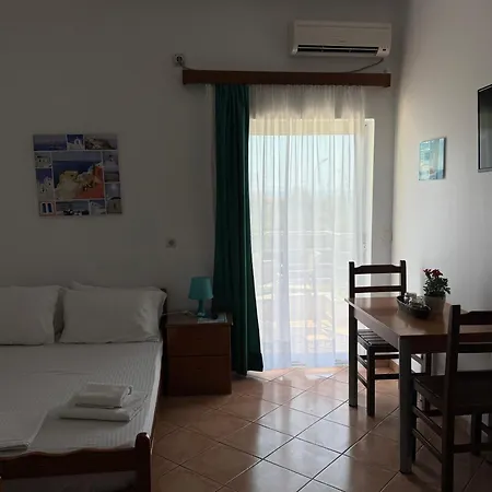 Rexhos 3* Himare