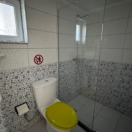 Rexhos 3*
