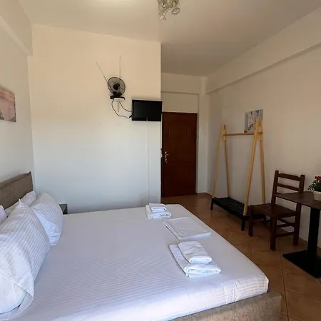 Rexhos Himare