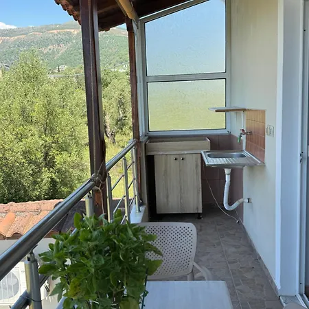 Rexhos 3* Himare